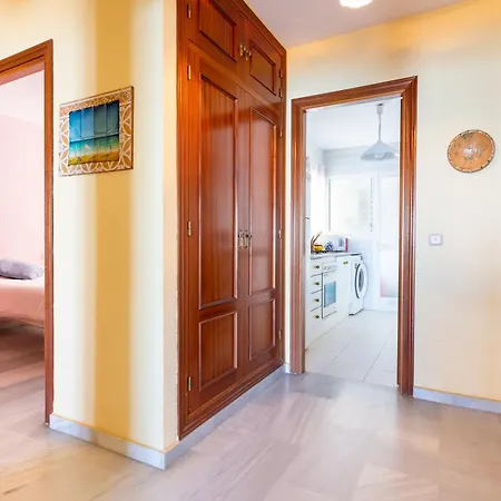 Apartamento Wintowinrentals 1ª Linea De Playa, Parking Y Wifi *