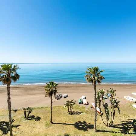 Apartamento Wintowinrentals 1ª Linea De Playa, Parking Y Wifi Rincón de la Victoria